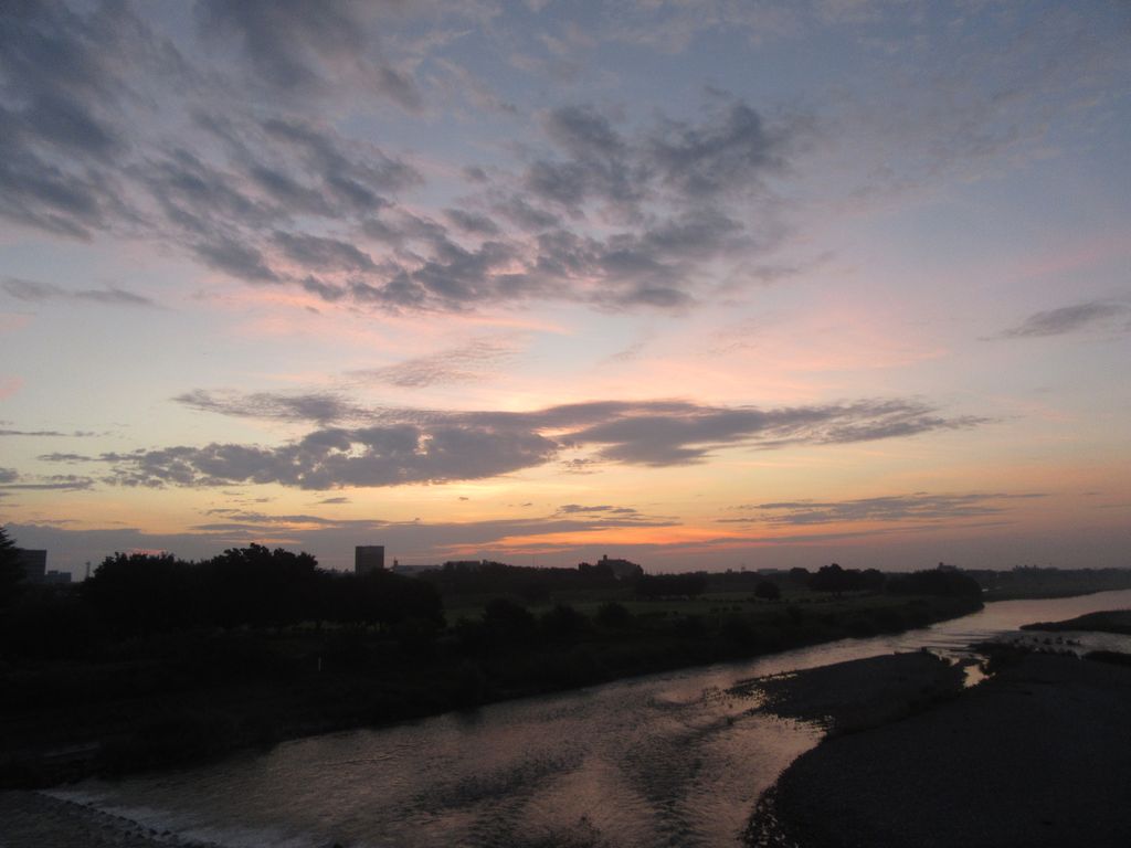 荒川大橋から見た朝焼け